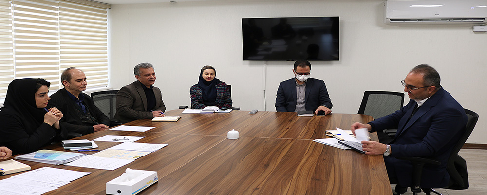 تاکید معاون فنی، اجرایی و بازرگانی بر افزایش کیفیت، نظارت، رضایت ذی‌نفعان و خلاقیت در ارائه خدمات / كد 1404-31