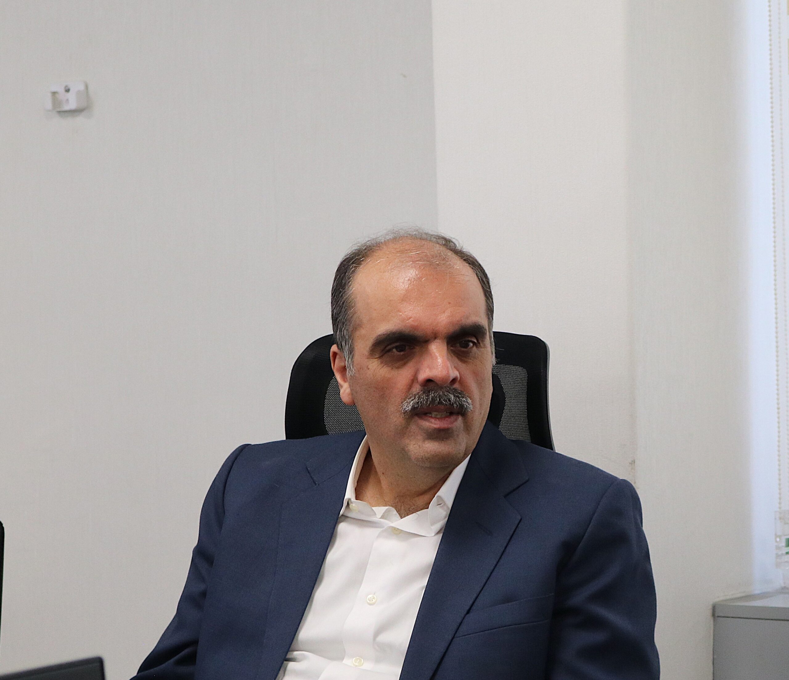 دکتر کاظم‌پور رئيس هيأت مديره هلدينگ خدمات تجارت تأکید کرد:  لزوم استقرار رویکرد هلدینگی و تبدیل هلدینگ خدمات تجارت به مجموعه‌ای سودآور و مستقل